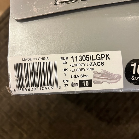 Skechers Gray and Pink Athletic Shoes - Picture 1 of 6